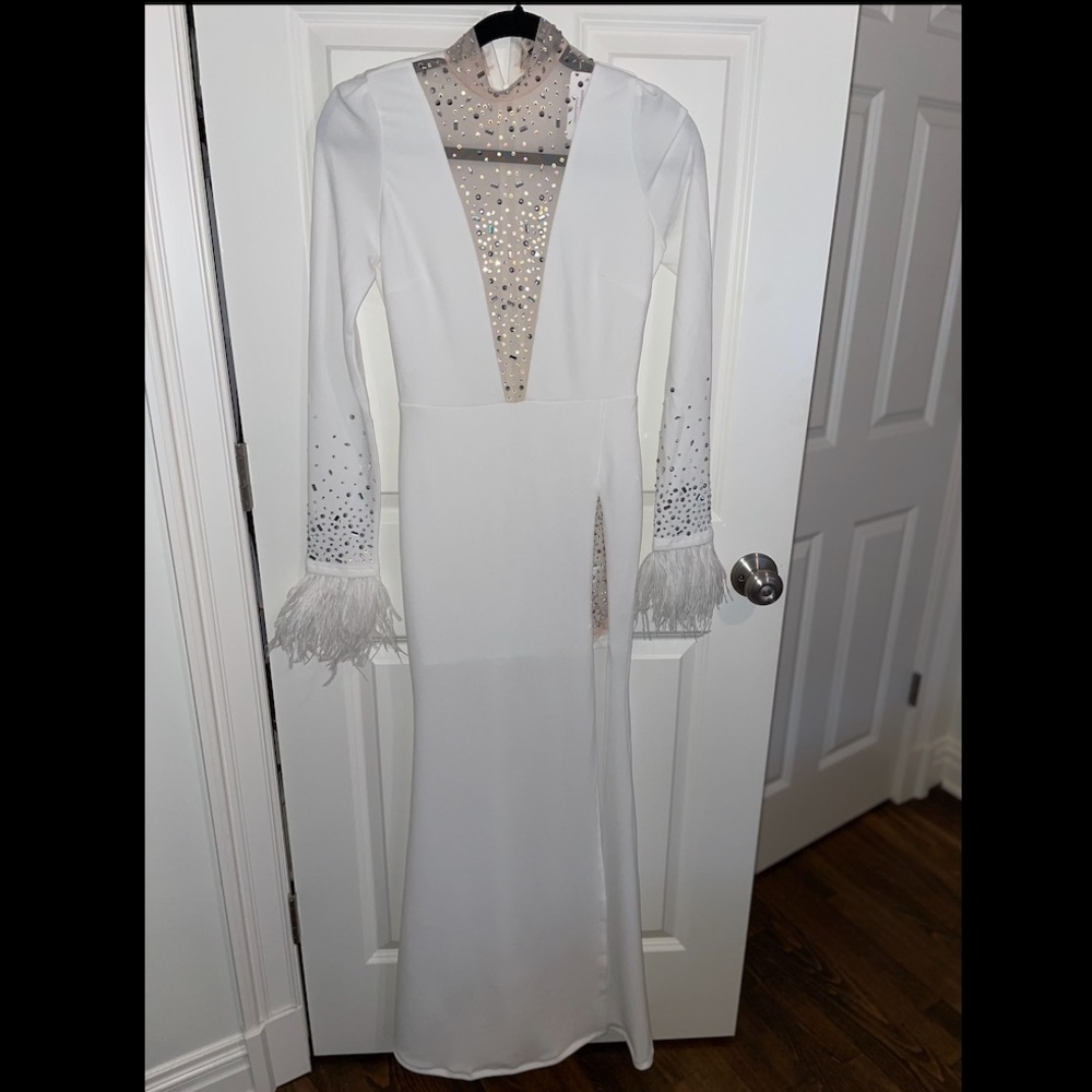 White Dress (Maxi/Gown)